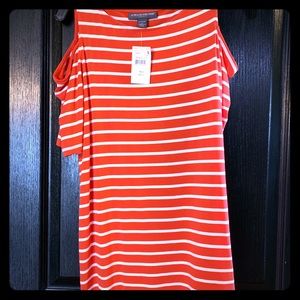 Cold shoulder maternity top